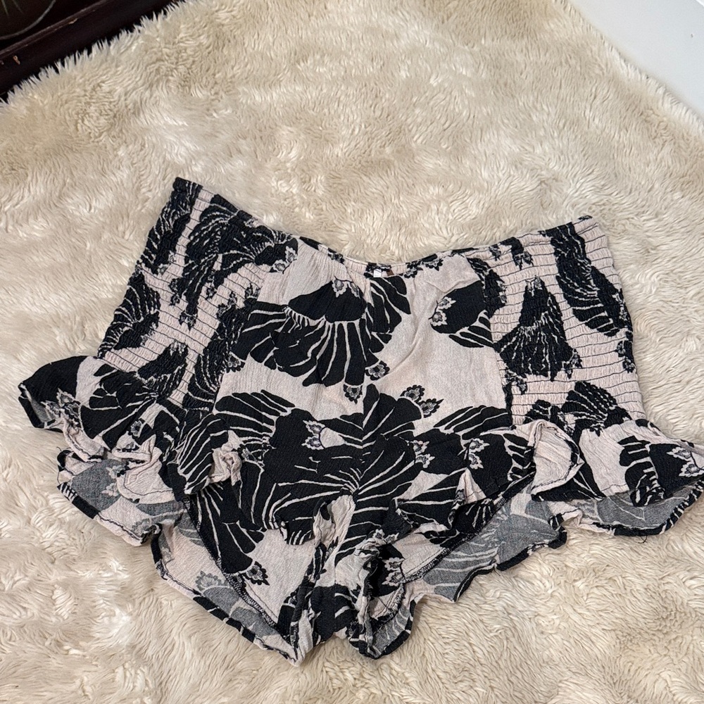 Free People Floral Black and Cream Women's Shorts